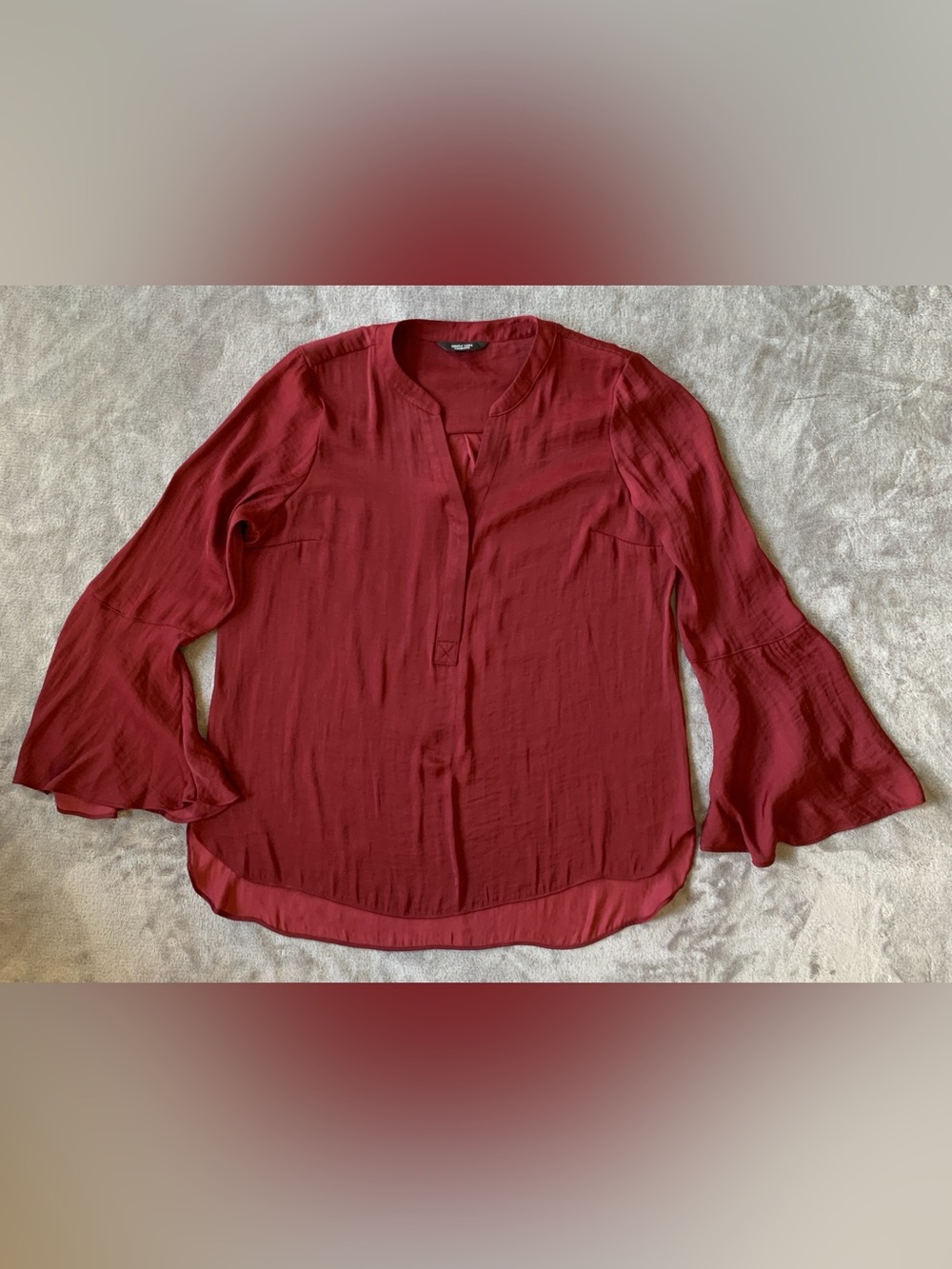 Simply Vera Vera Wang Women's Maroon Bell-Sleeve Split-Neck Blouse